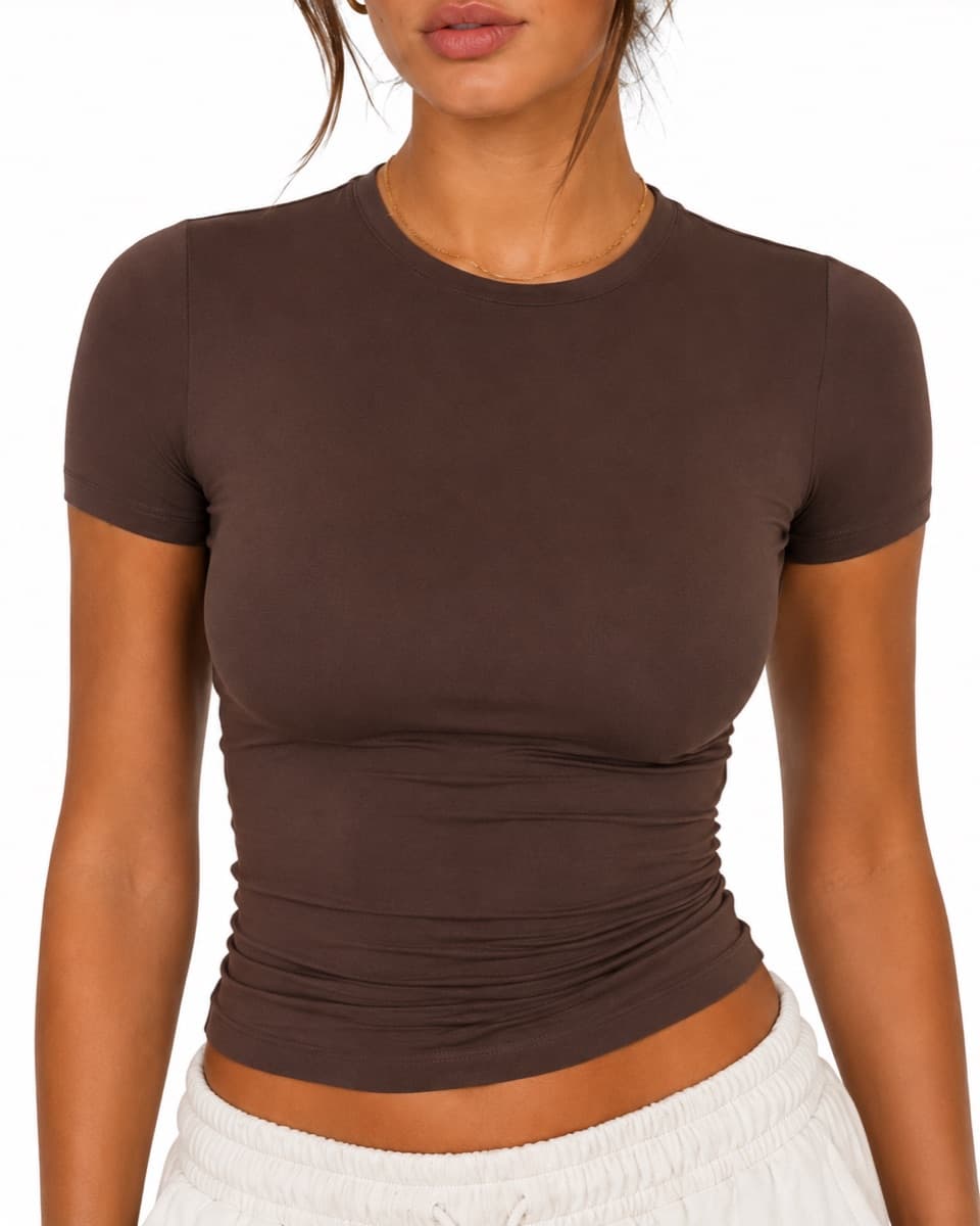 AI model wearing a fitted brown tee